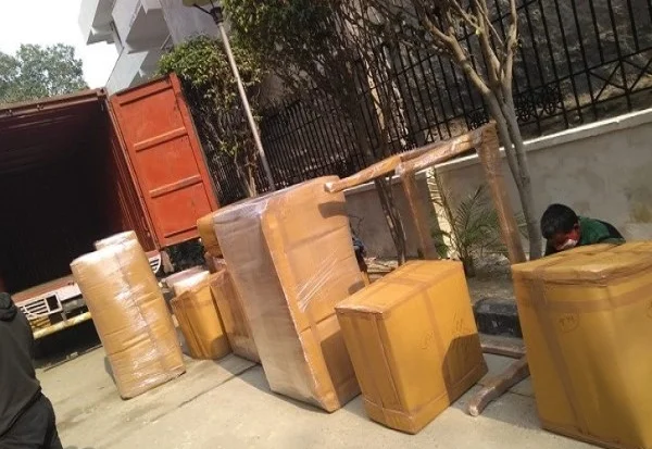 Tezz Packers and Movers in Vadodara