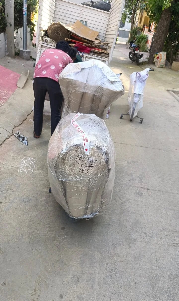 Tezz Packers and Movers in Vadodara